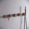 Afbeelding 1 Saniclear Plus Stripes Pro inbouw badkraan met 20cm uitloop geborsteld koper