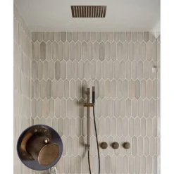 Afbeelding 1 Saniclear Plus Stripes Pro inbouw regendouche met inbouw douchekop 30x30cm, glijstang en staafhanddouche verouderd messing