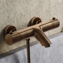 Afbeelding 2 Saniclear Antique Stripes thermostatische opbouw badkraan met handdouche verouderd messing