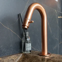 Afbeelding 2 Saniclear Copper gebogen fonteinkraan koper geborsteld