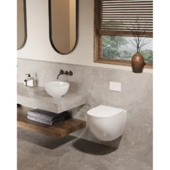Afbeelding 2 Saniclear Itsie witte toiletpot randloos met softclose zitting