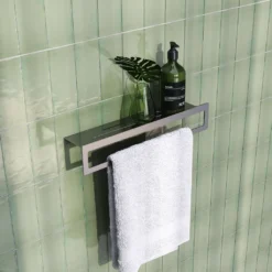 afbeelding 2 Brauer Handdoekrek met planchet RVS geborsteld PVD